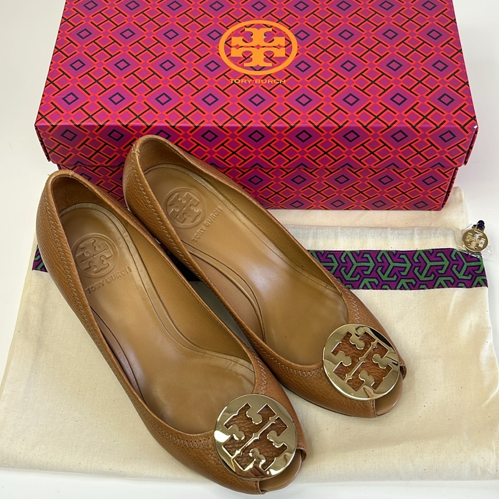 TORY BURCH